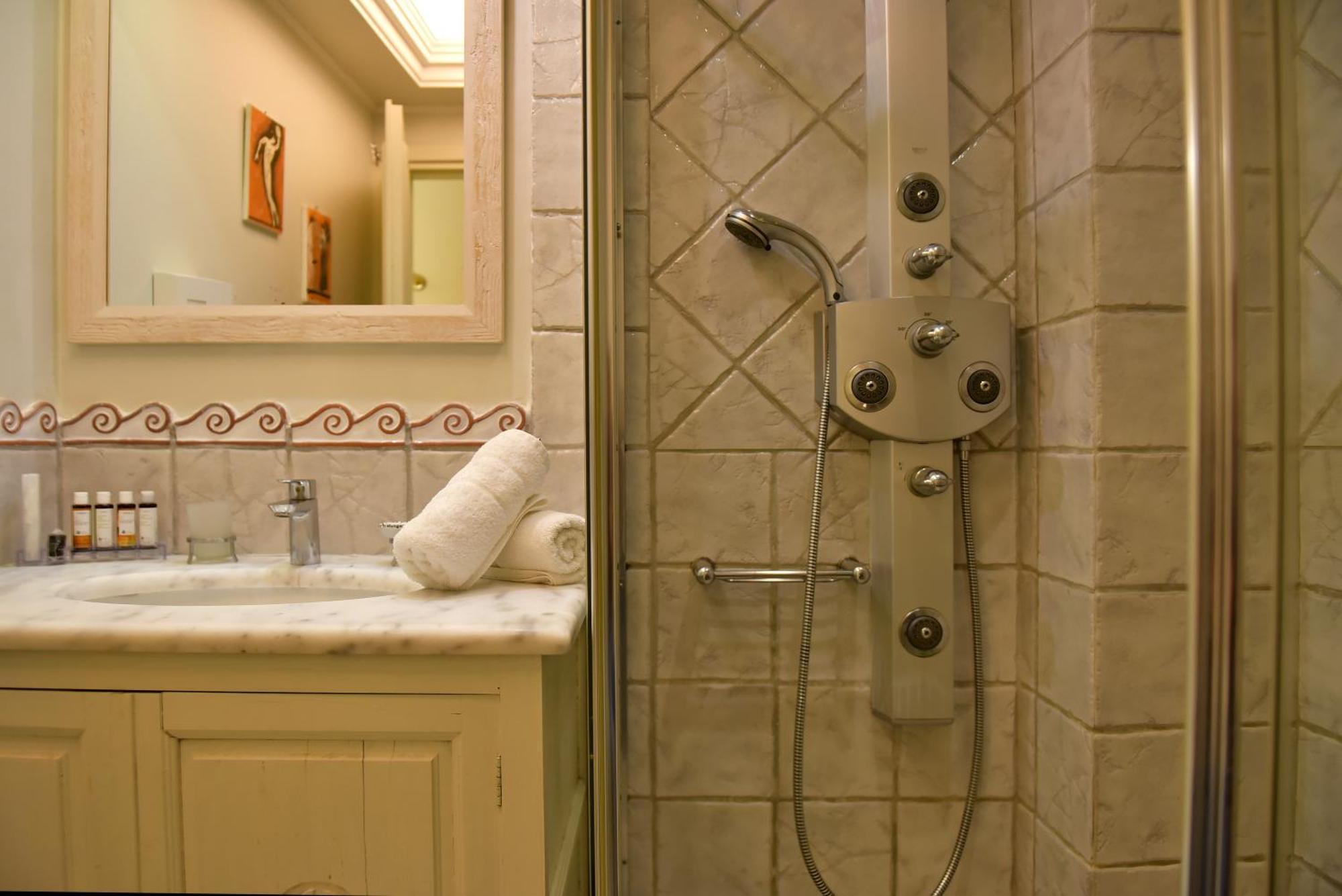 Angelica Traditional Boutique Hotel Hydra  Rum bild